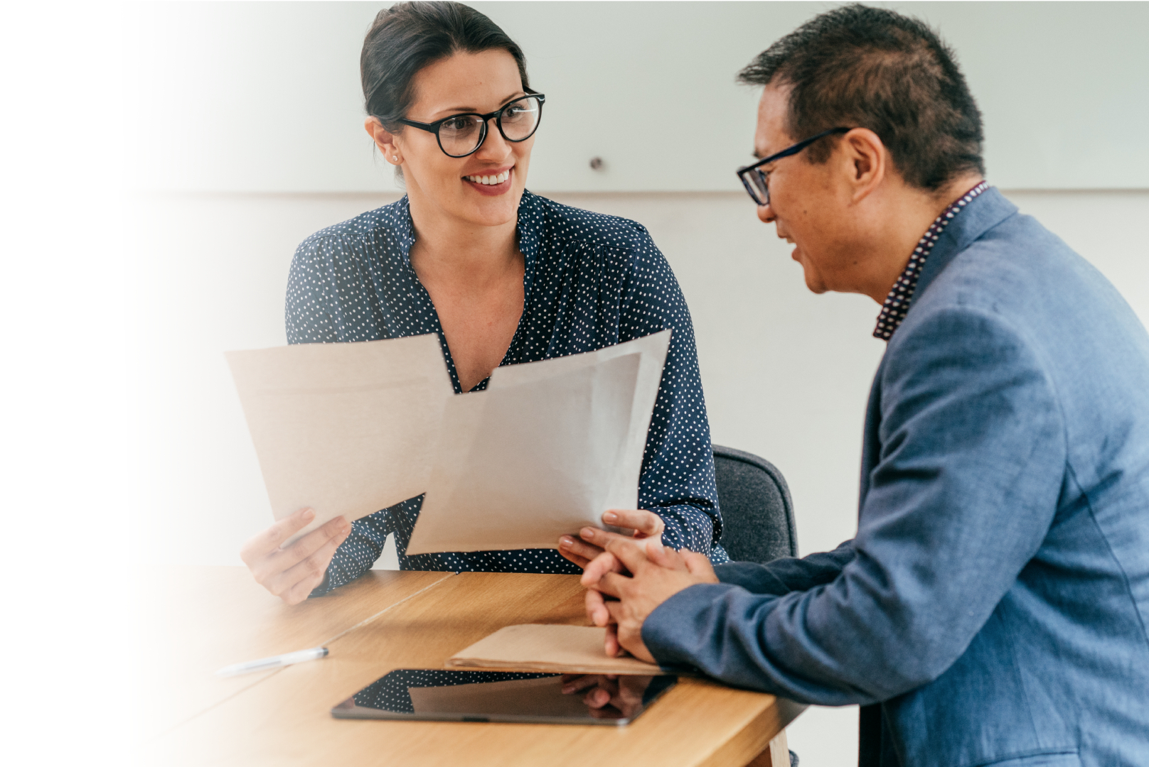 Meeting between job coach and job seeker